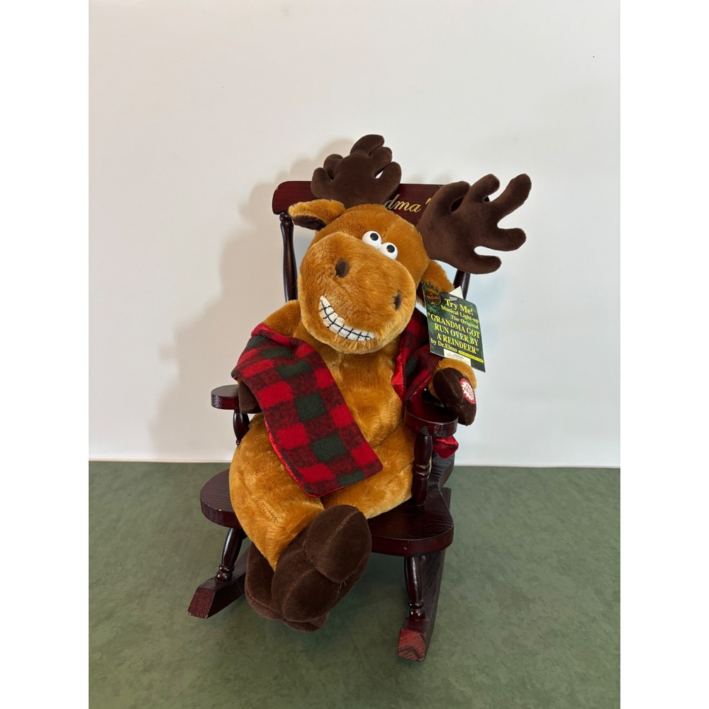 Dr Elmo Grandma Got Run Over By A Reindeer Musical Animated Plush Rocking Chair